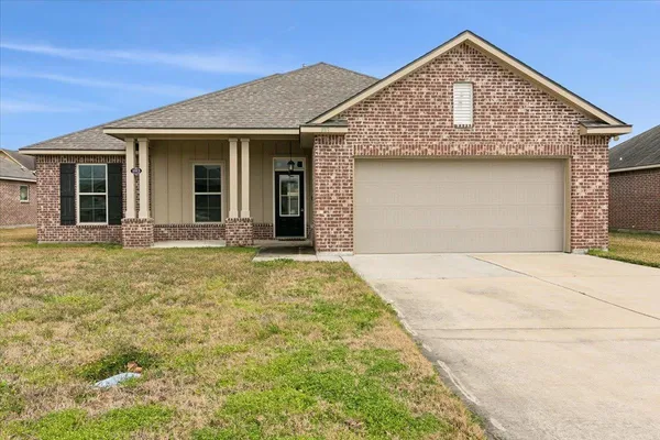$2,495 | 1013 Cypress Wood Drive, Orange, TX 77630