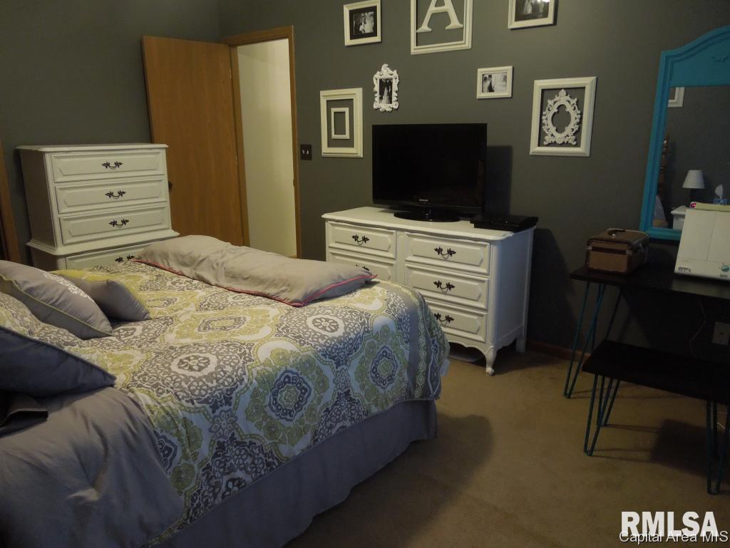 1908 Skipton Road Springfield, IL 62702 - Photo 8 of 15