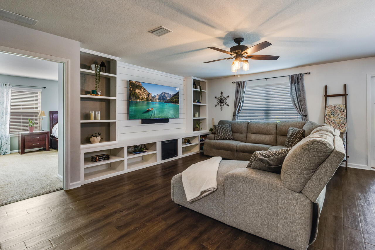 4641 Plover Drive Crestview, FL 32539 - Photo 6 of 67 7-07