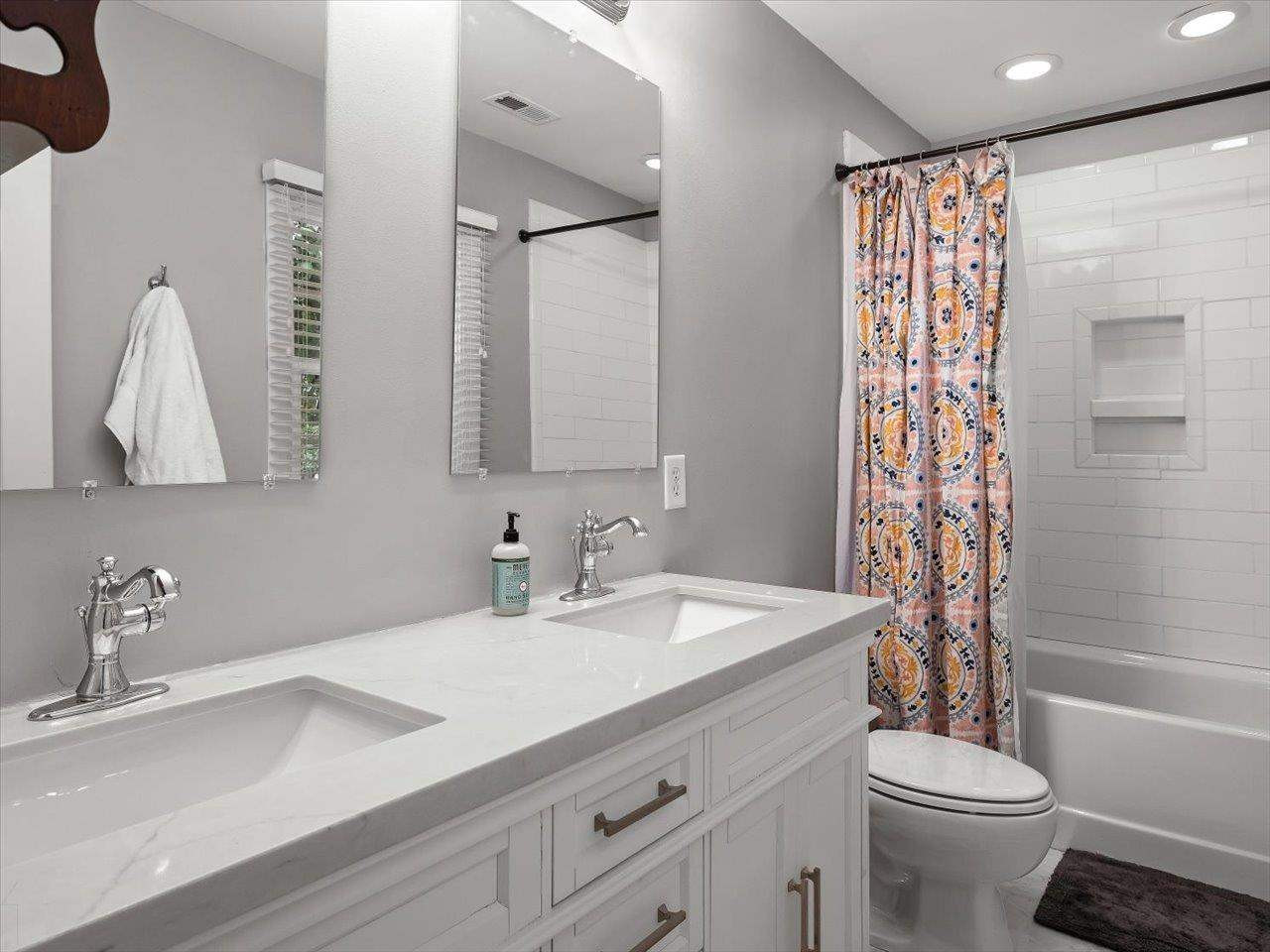 1104 Banbury Woods Place Raleigh, NC 27607 - Photo 16 of 29 Photo 16