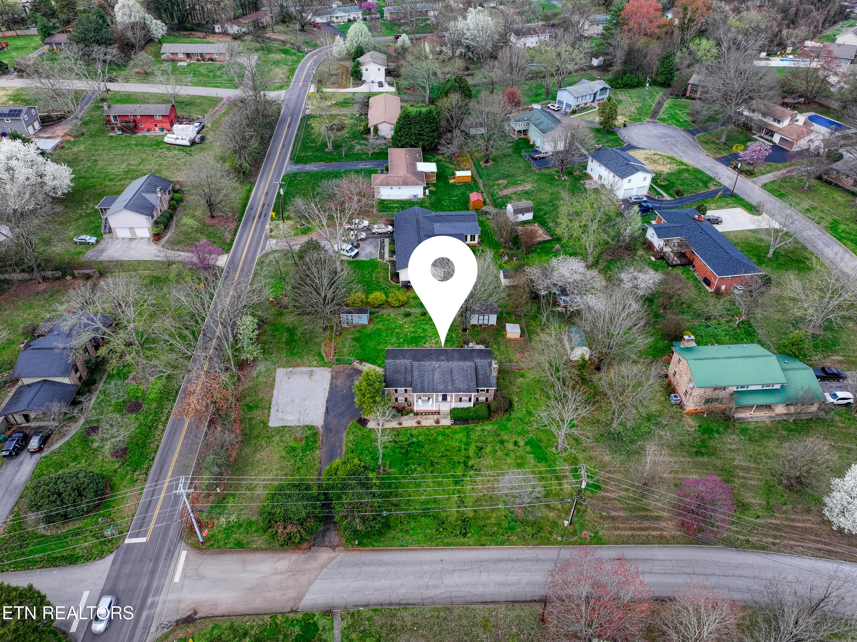901 Kevin Road Knoxville, TN 37923 - Photo 42 of 47 DJI_20260311114926_0366_D_118