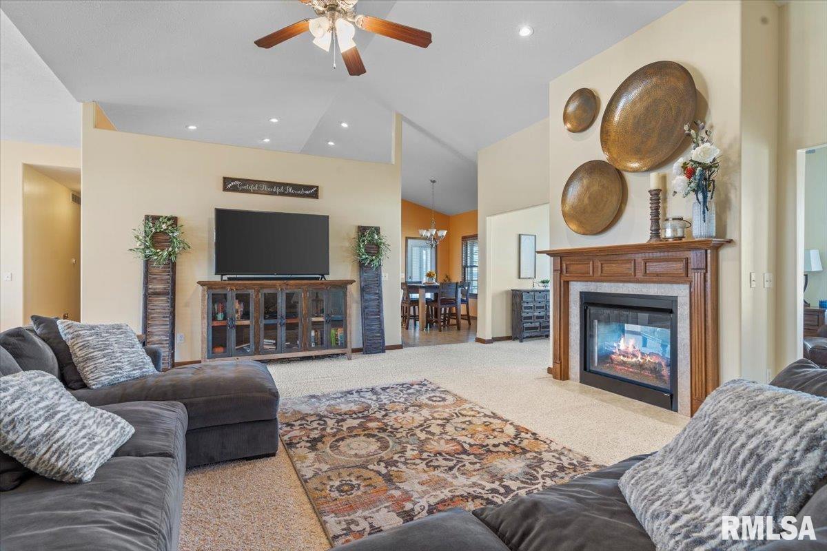 6505 Preston Drive Springfield, IL 62711 - Photo 11 of 65