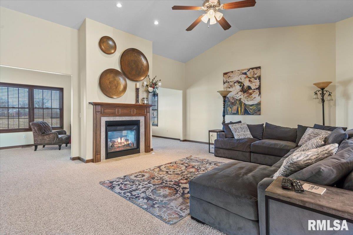 6505 Preston Drive Springfield, IL 62711 - Photo 8 of 65