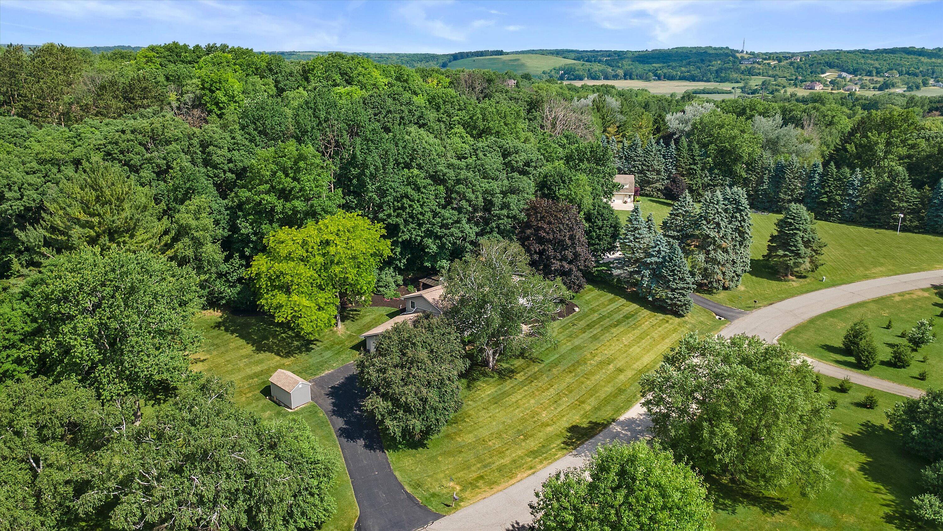 W290S2811 Carmarthen Road Genesee, WI 53188 - Photo 2 of 49 Aerial