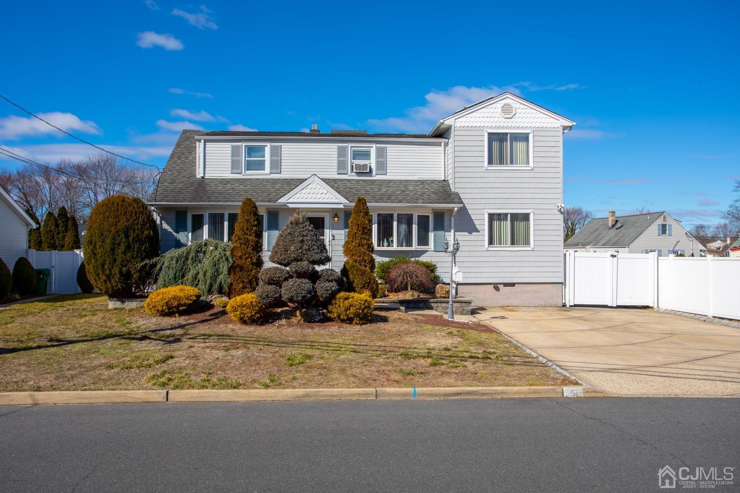 51 Hilliard Road Old Bridge, NJ 08857 - Photo 1 of 39 Gallery Image 1