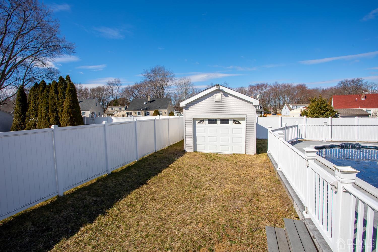 51 Hilliard Road Old Bridge, NJ 08857 - Photo 12 of 39 Gallery Image 12