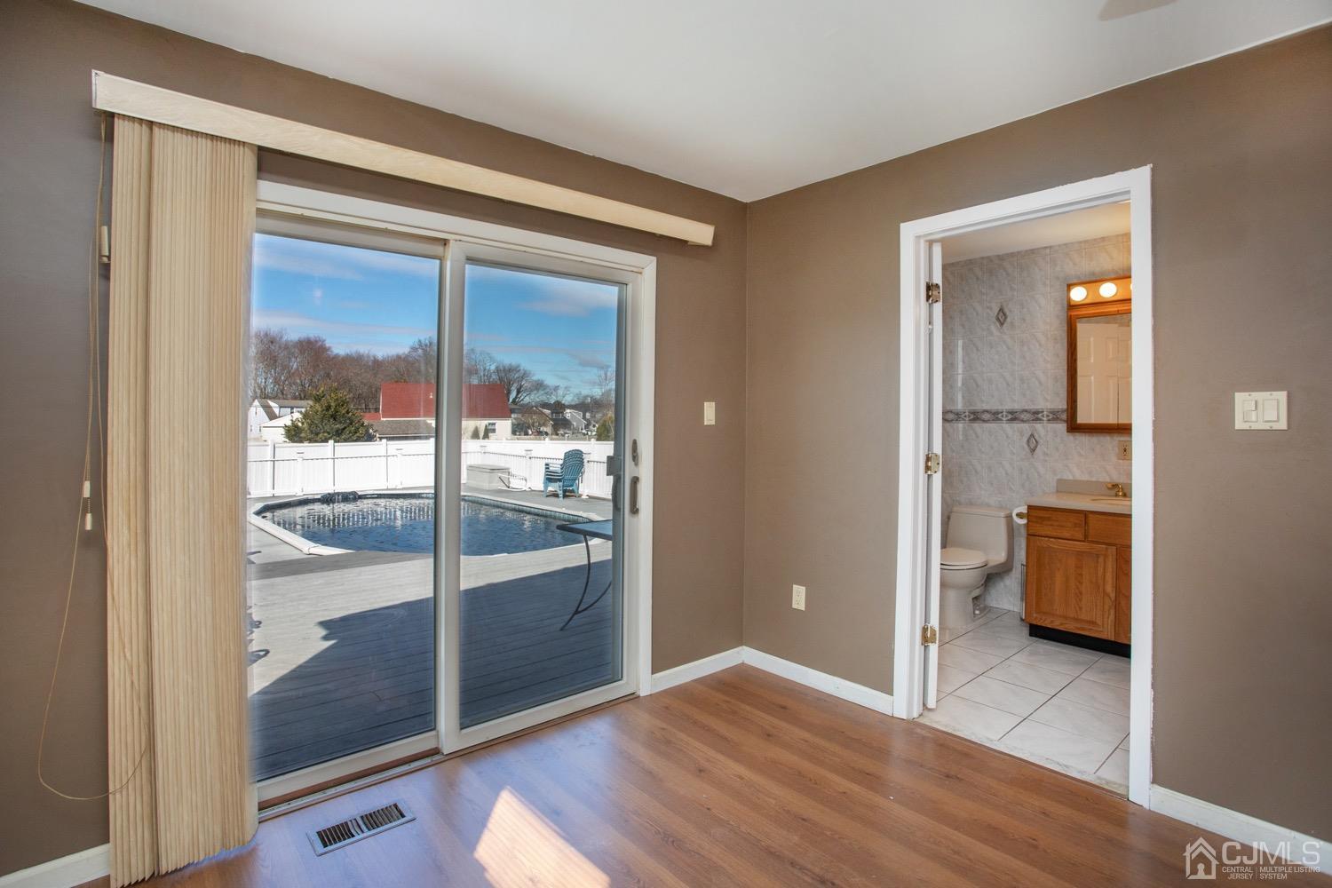 51 Hilliard Road Old Bridge, NJ 08857 - Photo 24 of 39 Gallery Image 24