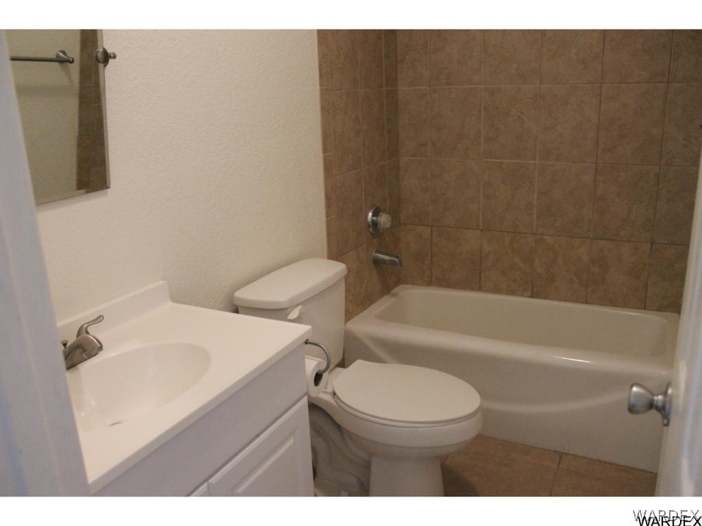 1700 Balsa Road Bullhead City, AZ 86442 - Photo 12 of 19 Guest Bathroom