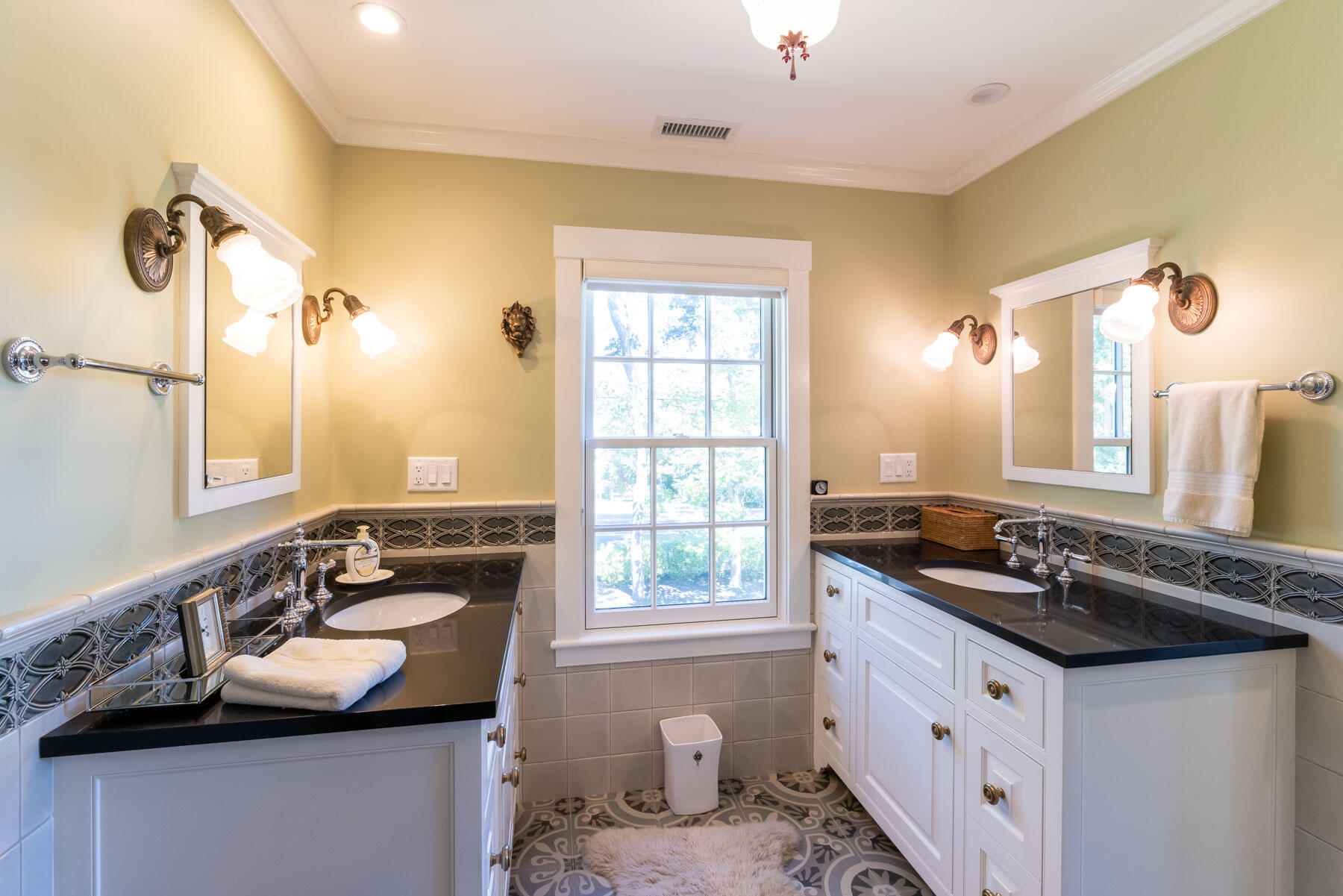 78 Edgartown - West Tisbury Road Edgartown, MA 02539 - Photo 24 of 36 Primary bath