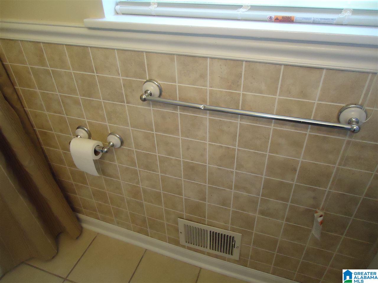 909 Windover Road Birmingham, AL 35215 - Photo 16 of 29