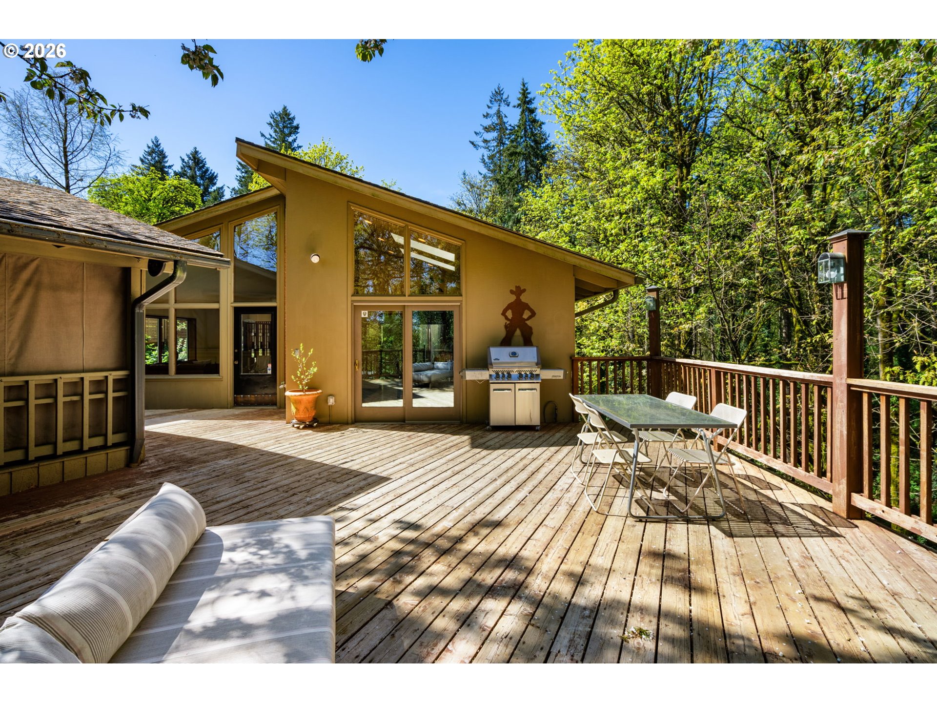 2637 Southwest Patton Court Portland, OR 97201 - Photo 24 of 34