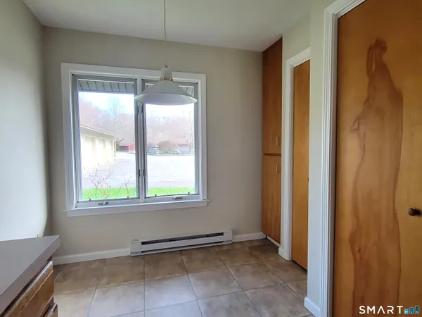 $170,500 | 14 Sycamore Drive, Unit D, Mansfield, CT 06268