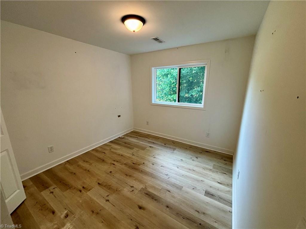 2429 Burton Road Thomasville, NC 27360 - Photo 12 of 13