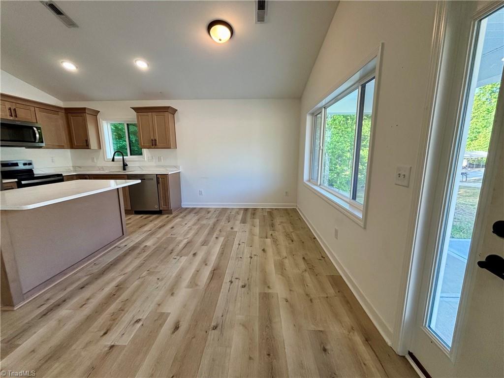 2429 Burton Road Thomasville, NC 27360 - Photo 6 of 13