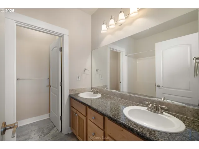 $625,000 | 168 North Pacific Street, Rockaway Beach, OR 97136