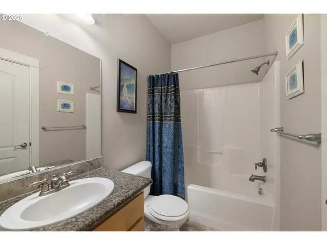 $625,000 | 168 North Pacific Street, Rockaway Beach, OR 97136