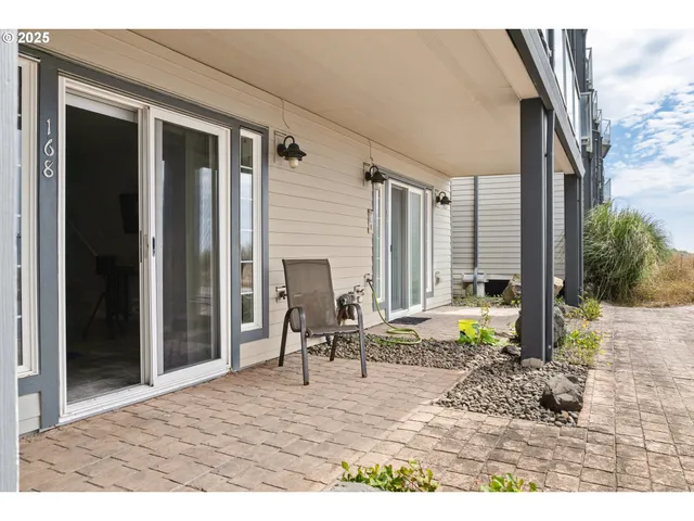 $625,000 | 168 North Pacific Street, Rockaway Beach, OR 97136