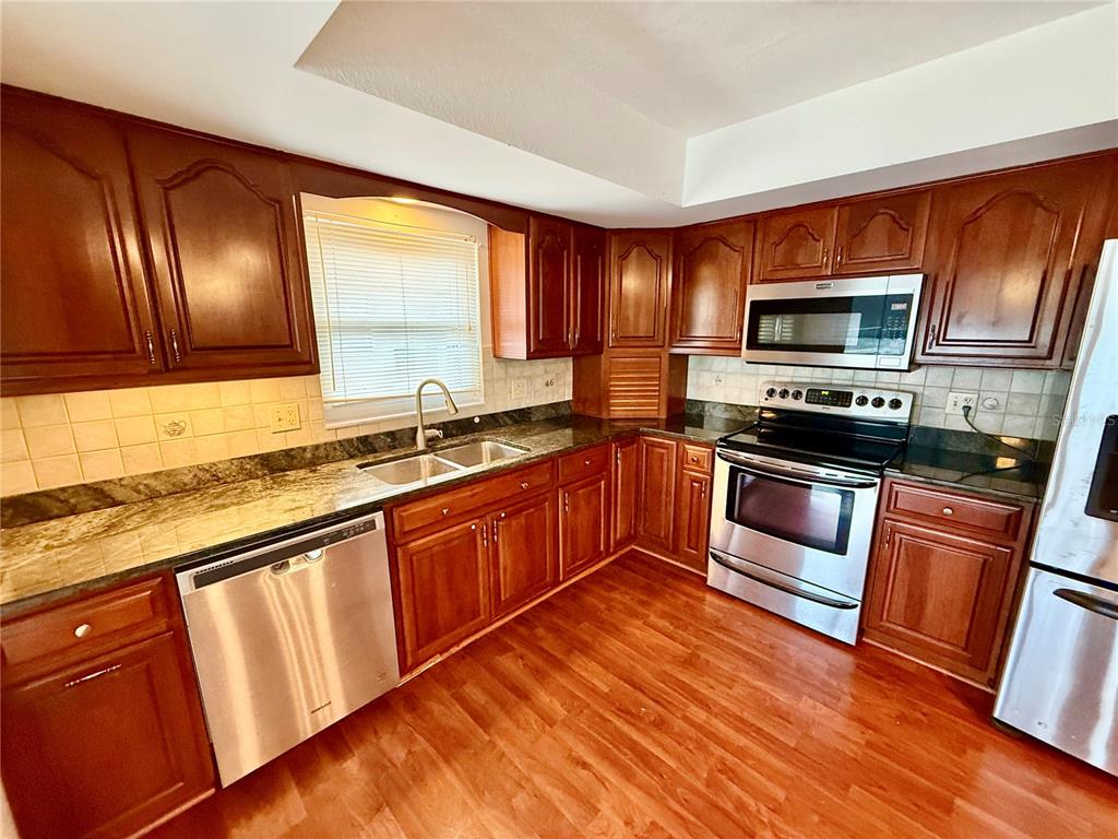 7607 Vienna Lane Port Richey, FL 34668 - Photo 15 of 44