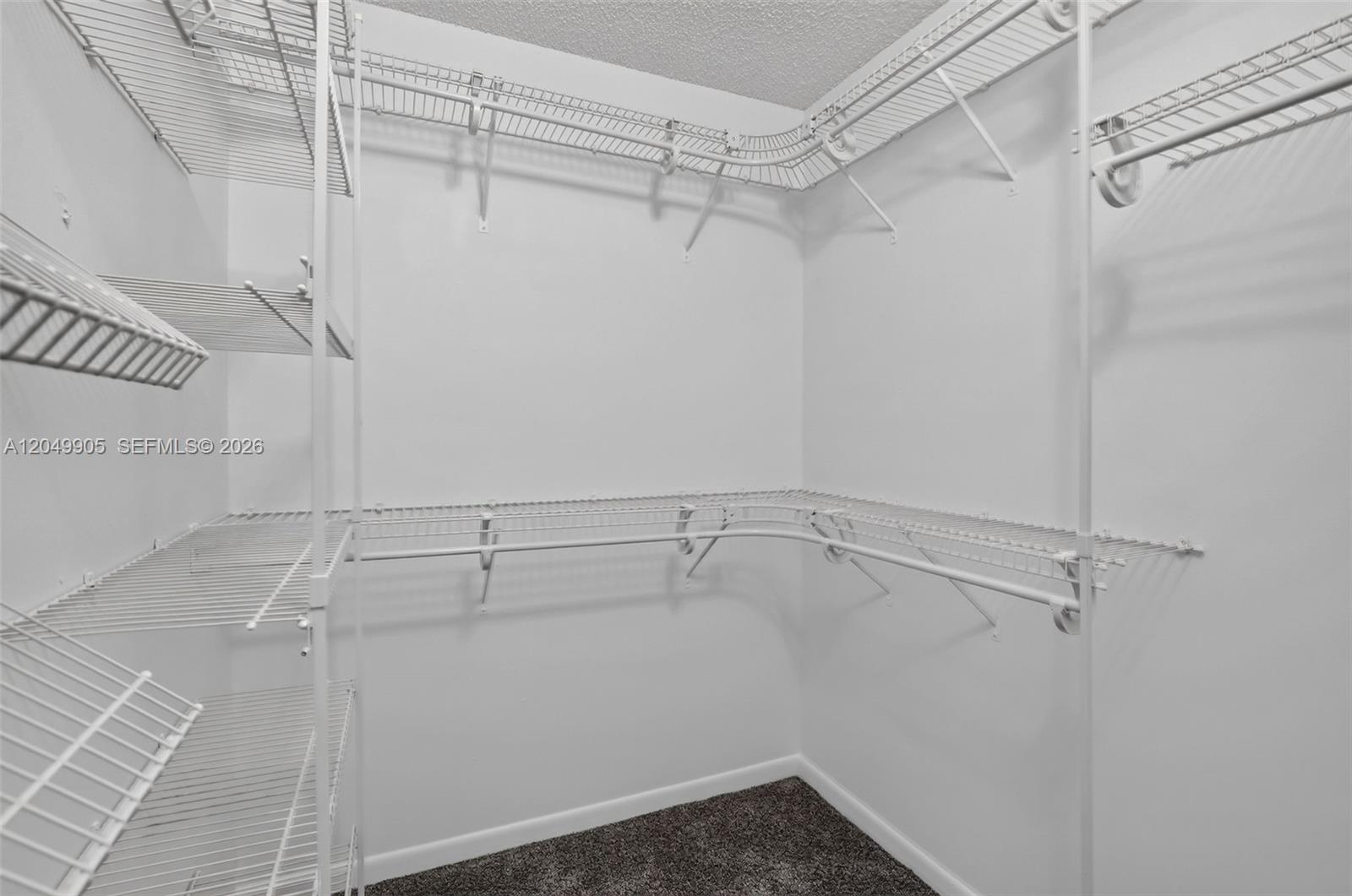 1485 Seabay Road Weston, FL 33326 - Photo 14 of 29