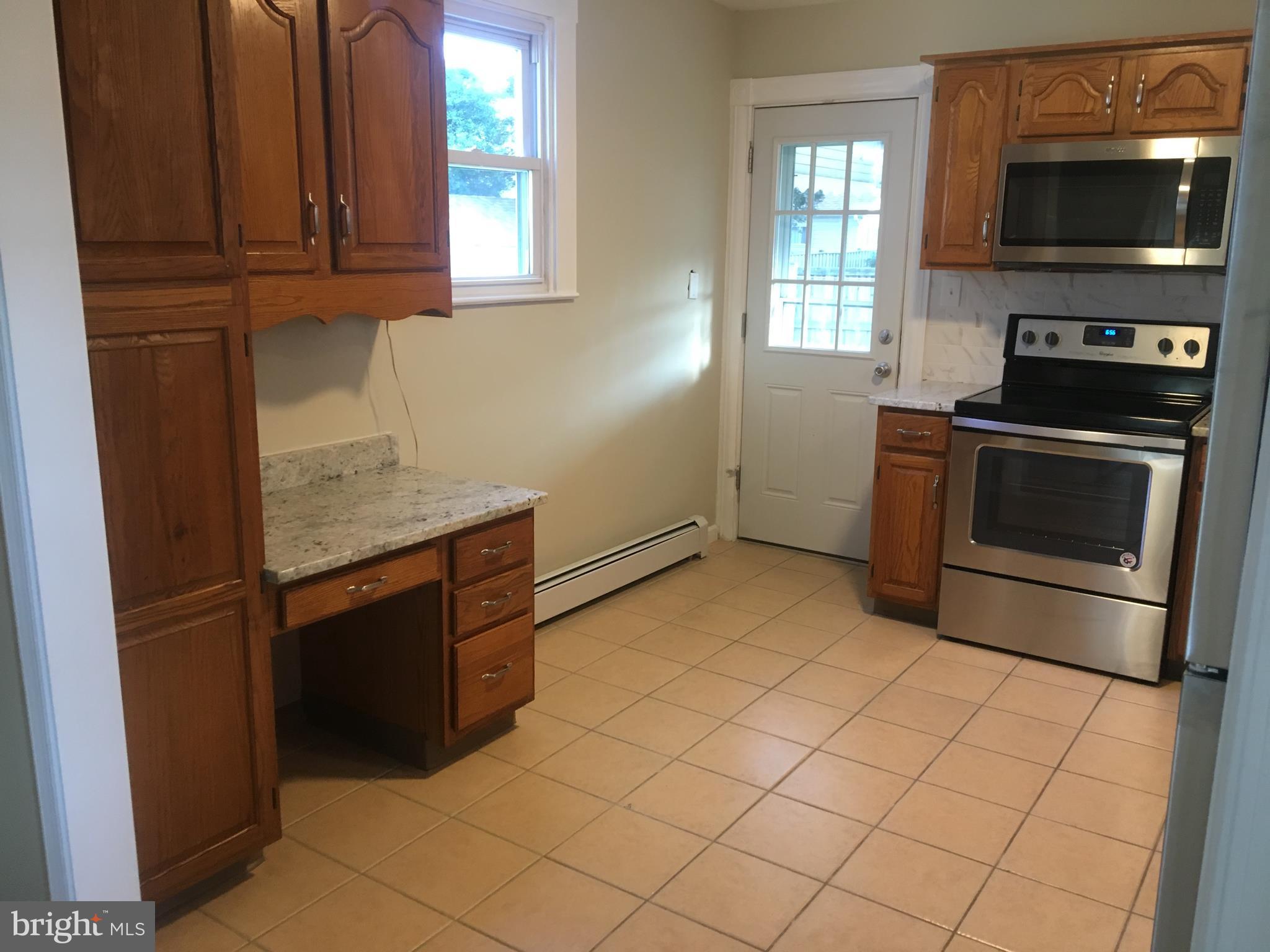 8460 Rugby Road Pasadena, MD 21122 - Photo 8 of 29 Kitchen