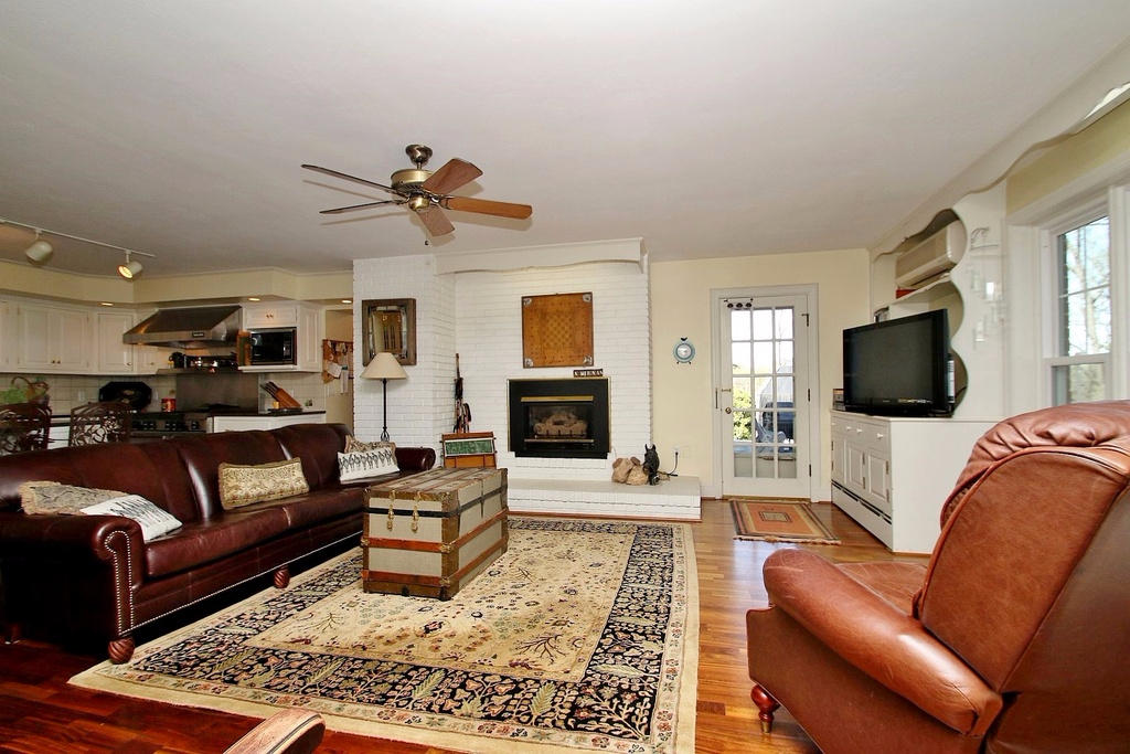 2242 Mt Vernon Road Southwest Roanoke, VA 24015 - Photo 30 of 41 ISt4r04ky276dp0000000000