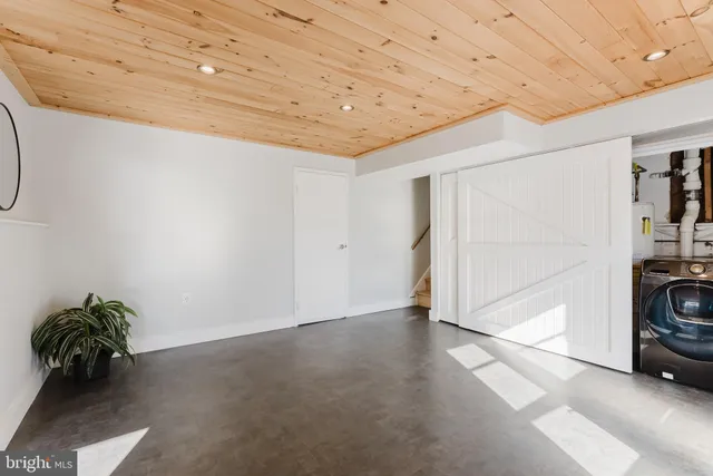 a view of entryway with wooden floor