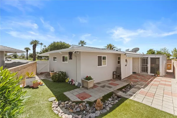 $255,000 | 541 Shasta Way, Hemet, CA 92543