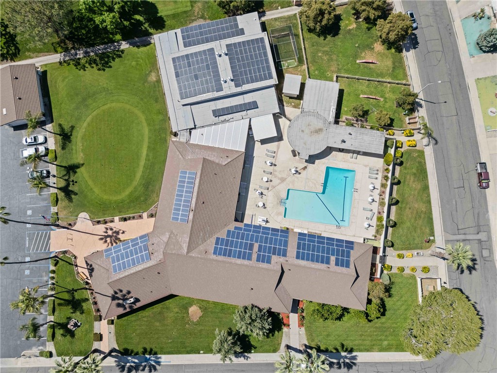 541 Shasta Way Hemet, CA 92543 - Photo 27 of 34 an aerial view of a house