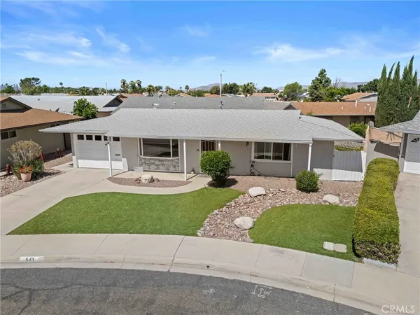 $255,000 | 541 Shasta Way, Hemet, CA 92543