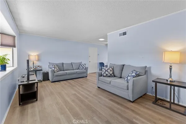 $255,000 | 541 Shasta Way, Hemet, CA 92543