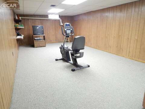 3167 Red Barn Road Flint, MI 48507 - Photo 22 of 28 20434555-21.JPG