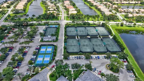 $560,000 | 10959 Carmelcove Circle, Boynton Beach, FL 33473