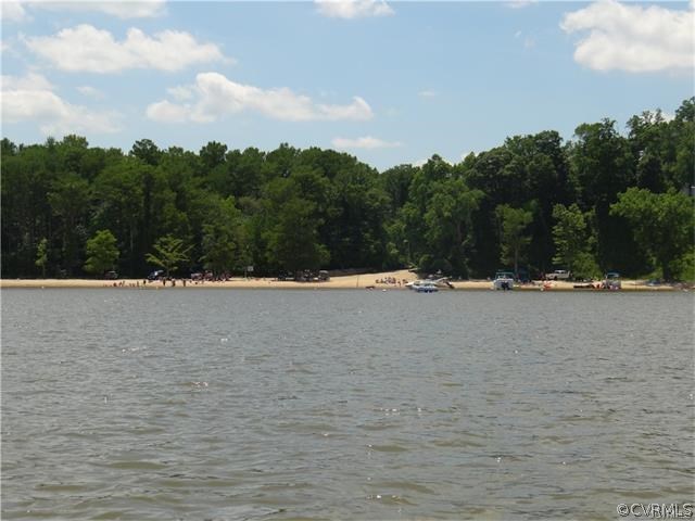 449 James River Overview Spring Grove, VA 23881 - Photo 23 of 25 Gallery Image 23
