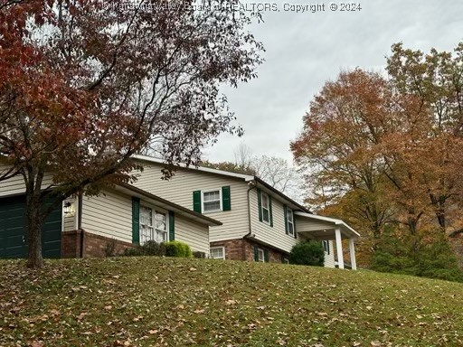 2159 Garrett Fork Road Chapmanville, WV 25508 - Photo 10 of 48 Gallery Image 10