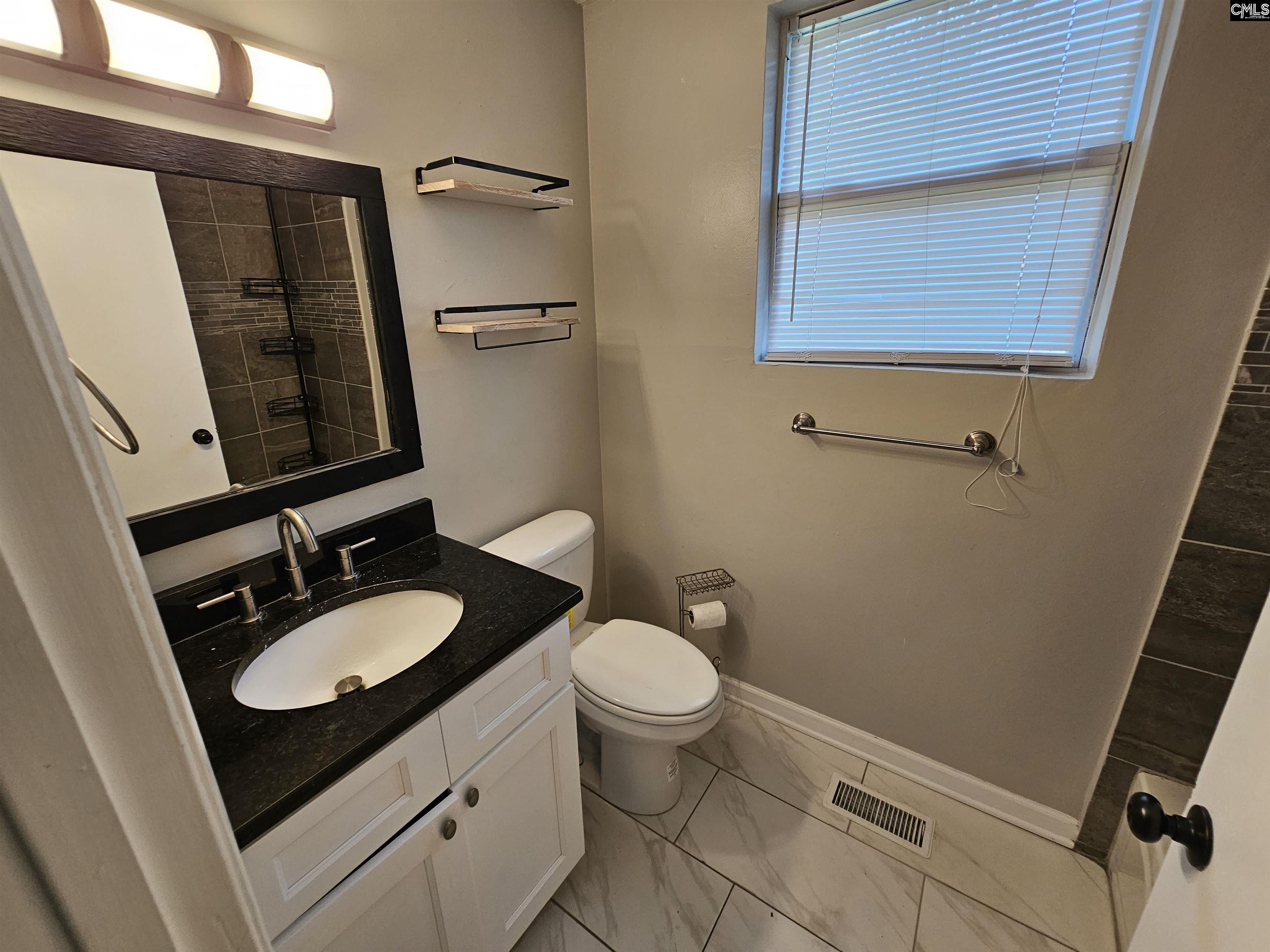 802 South Kilbourne Road Columbia, SC 29205 - Photo 11 of 18