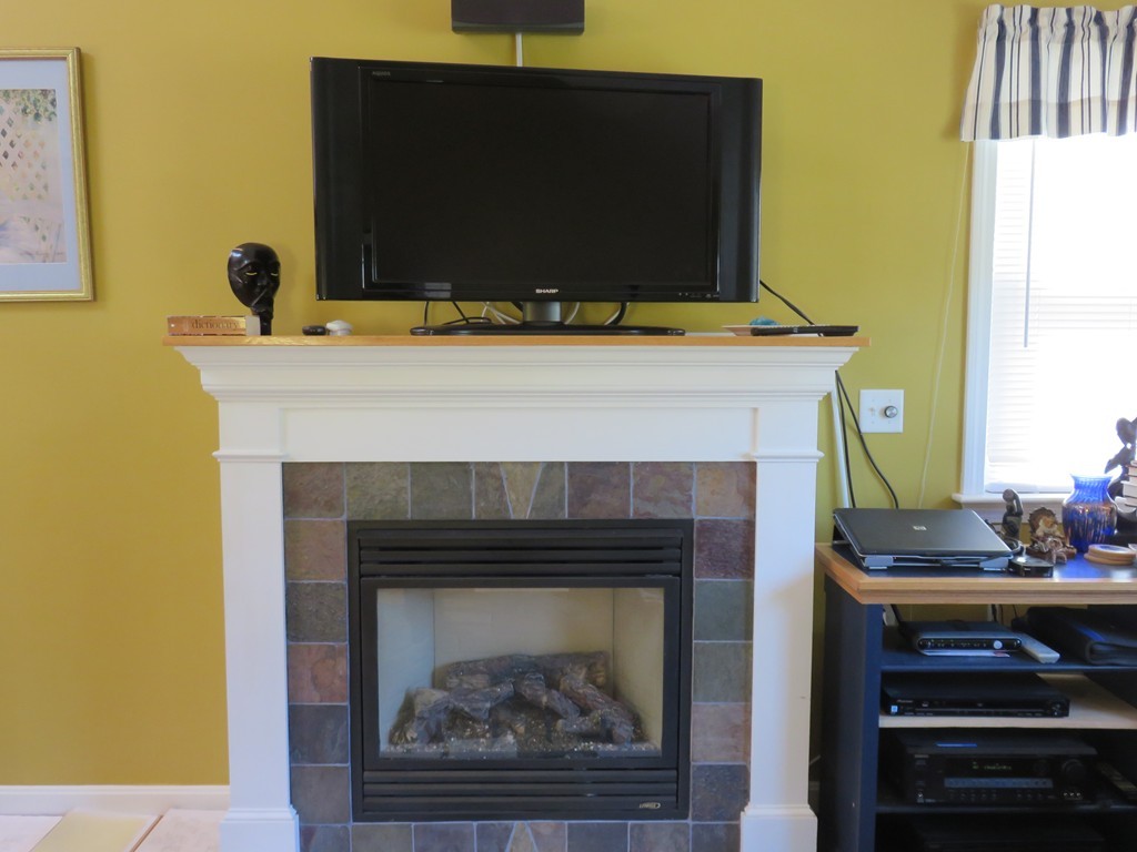 34-36 Pondover Road Billerica, MA 01821 - Photo 6 of 24