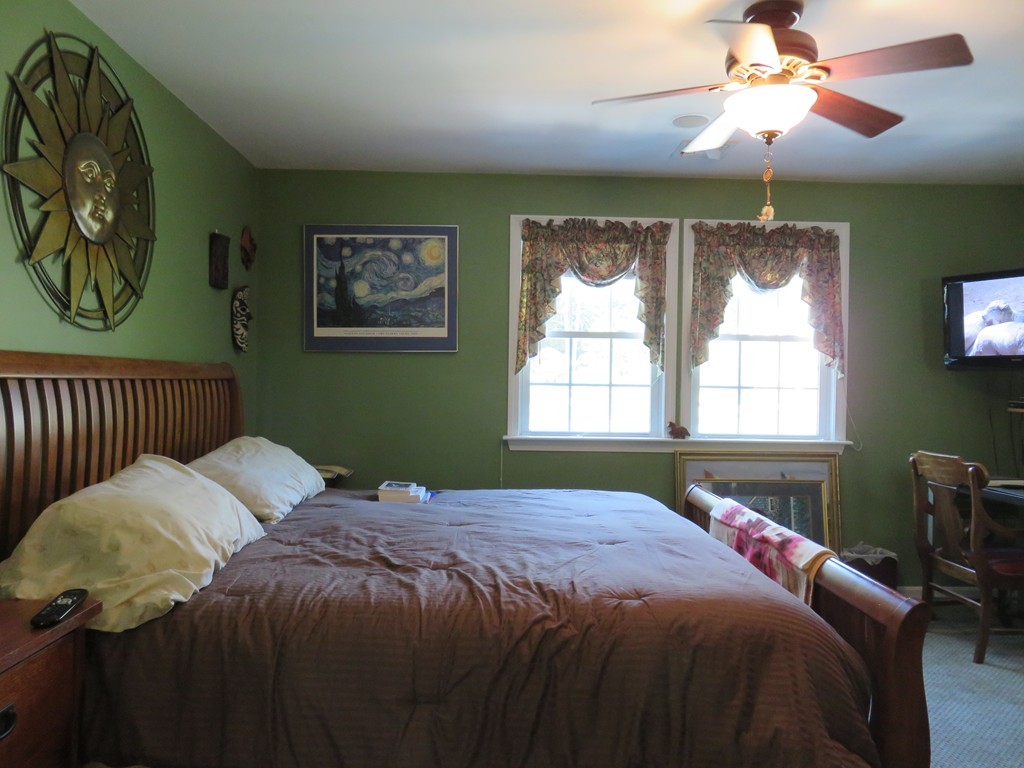 34-36 Pondover Road Billerica, MA 01821 - Photo 7 of 24