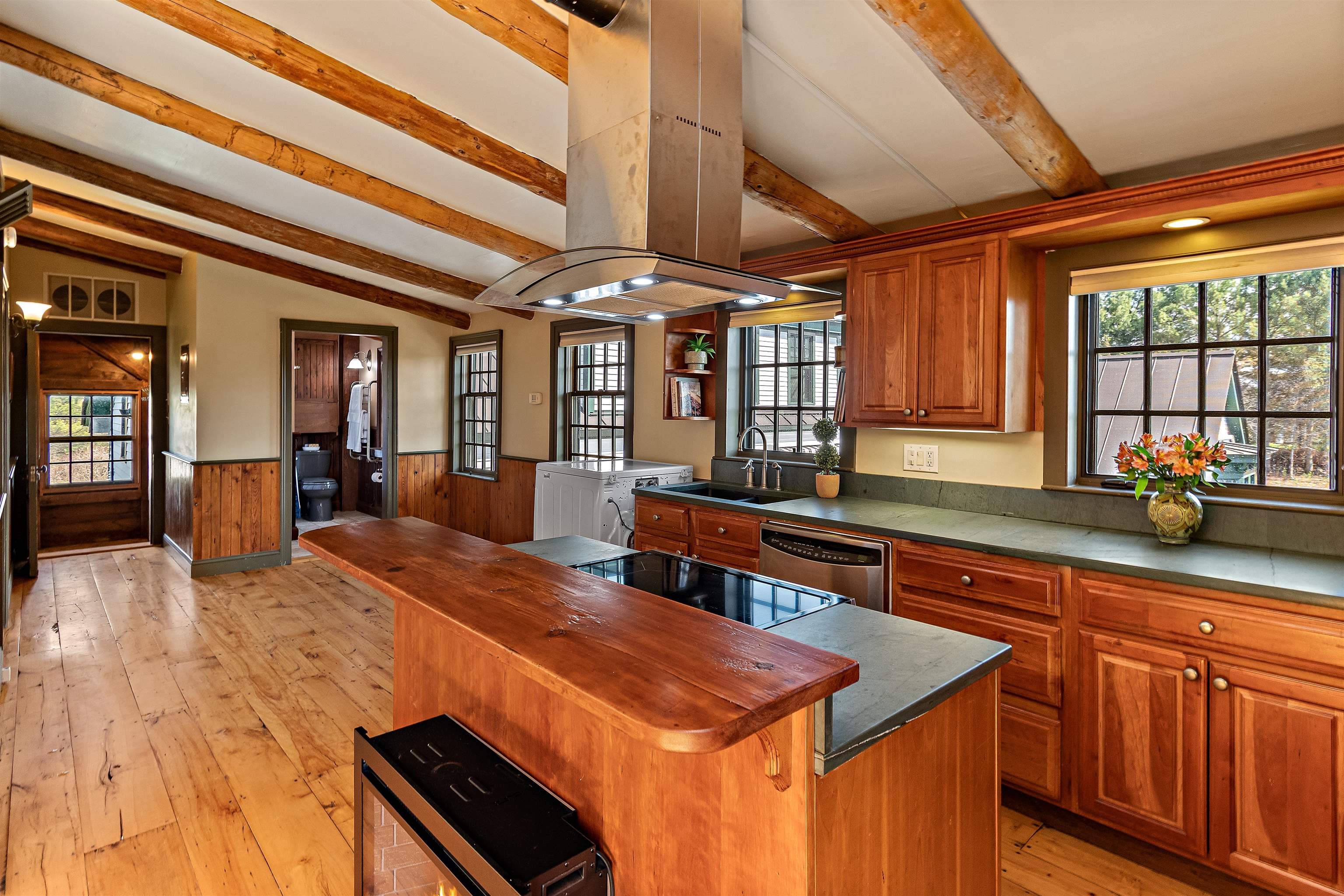 1576 Ferry Road Charlotte, VT 05445 - Photo 47 of 60