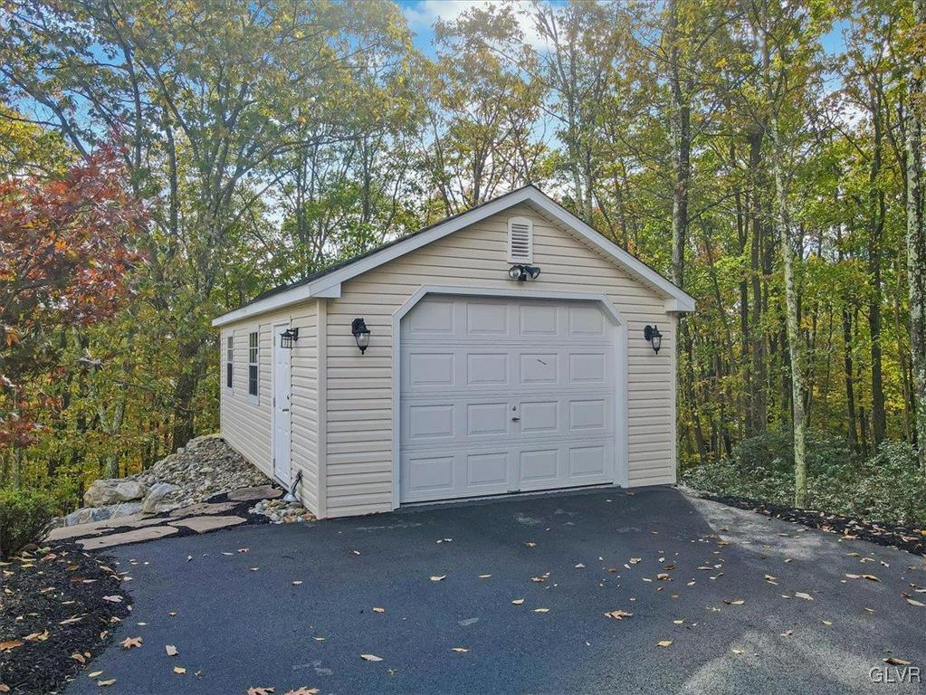 176 Stone Ridge Albrightsville, PA 18210 - Photo 44 of 50 Gallery Image 44
