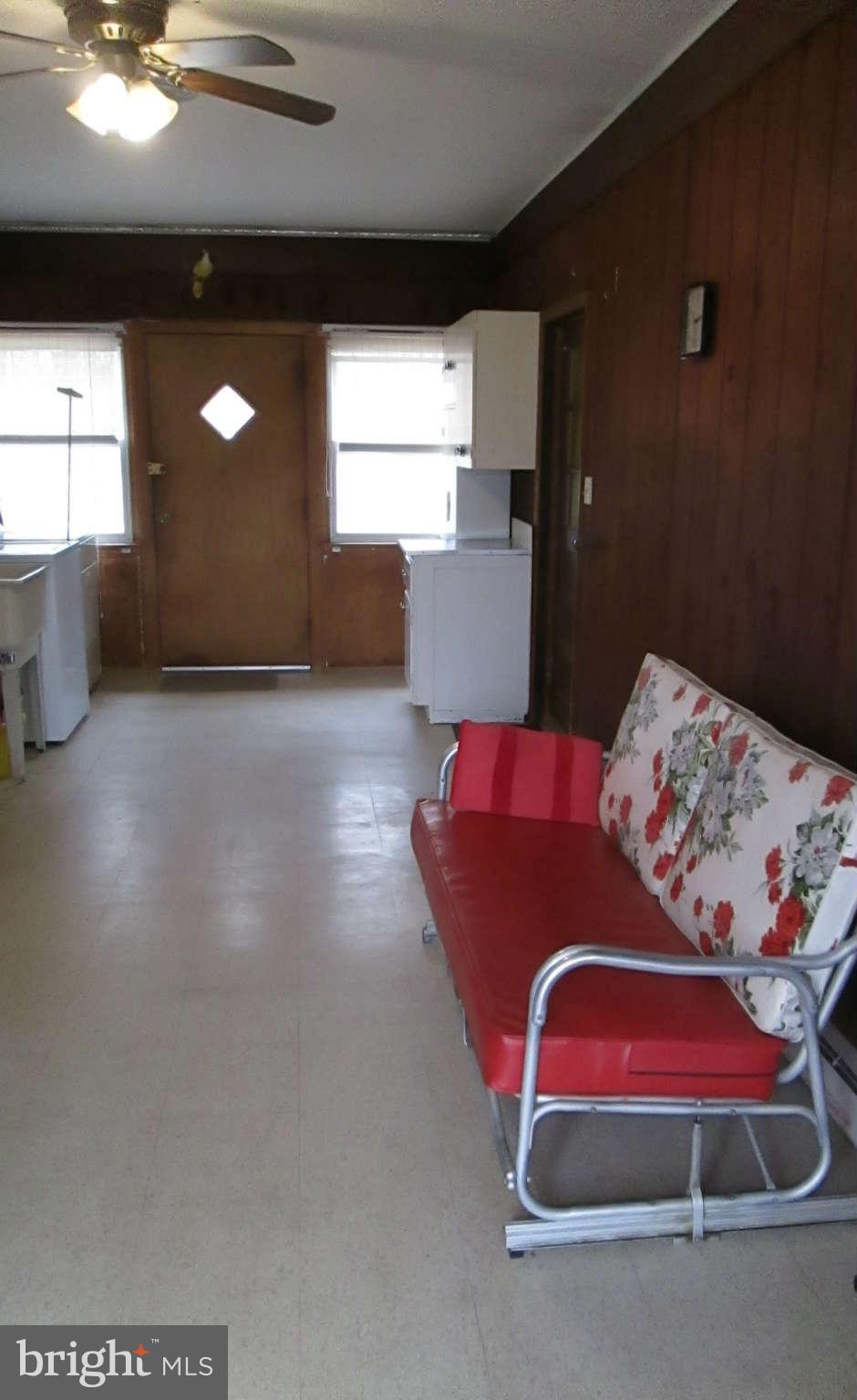 2016 Robertson Road Bel Air, MD 21015 - Photo 22 of 30 SUNROOM / LAUNDRY AREA