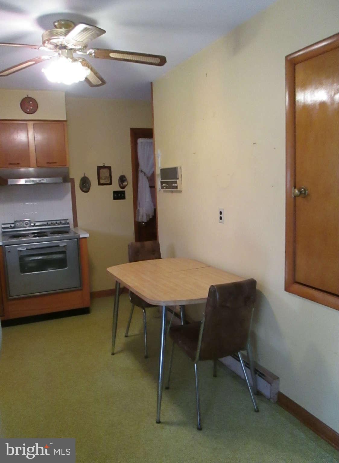 2016 Robertson Road Bel Air, MD 21015 - Photo 8 of 30 EAT-IN KITCHEN
