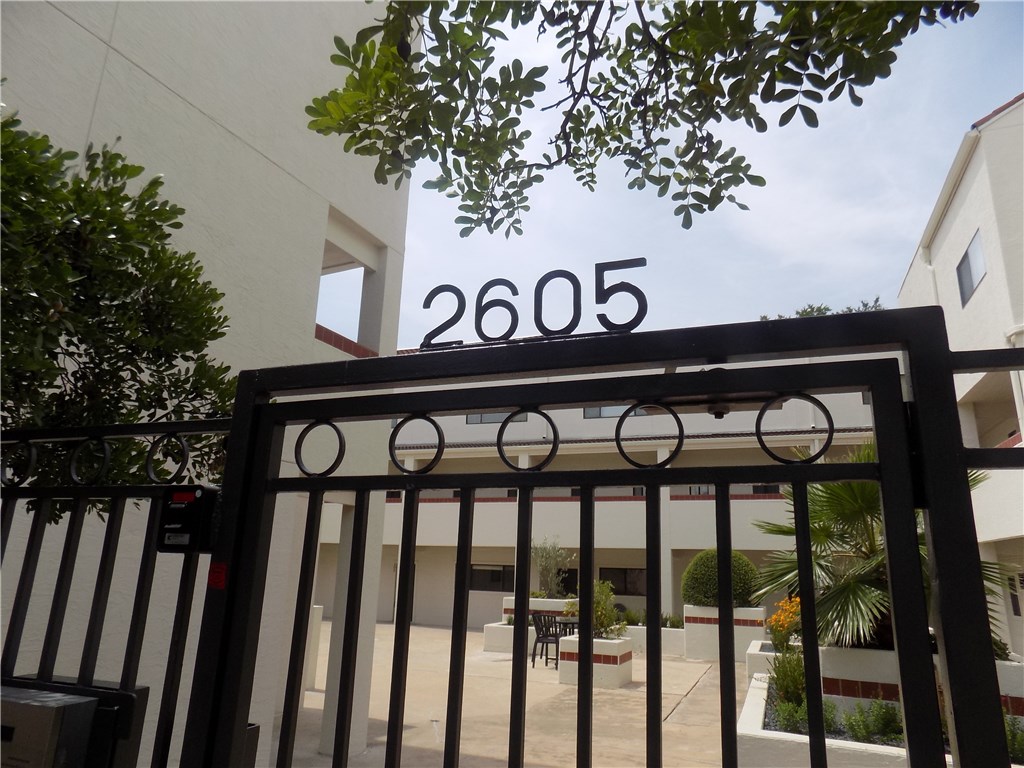 2605 Enfield Road, Unit 103 Austin, TX 78703 - Photo 2 of 17