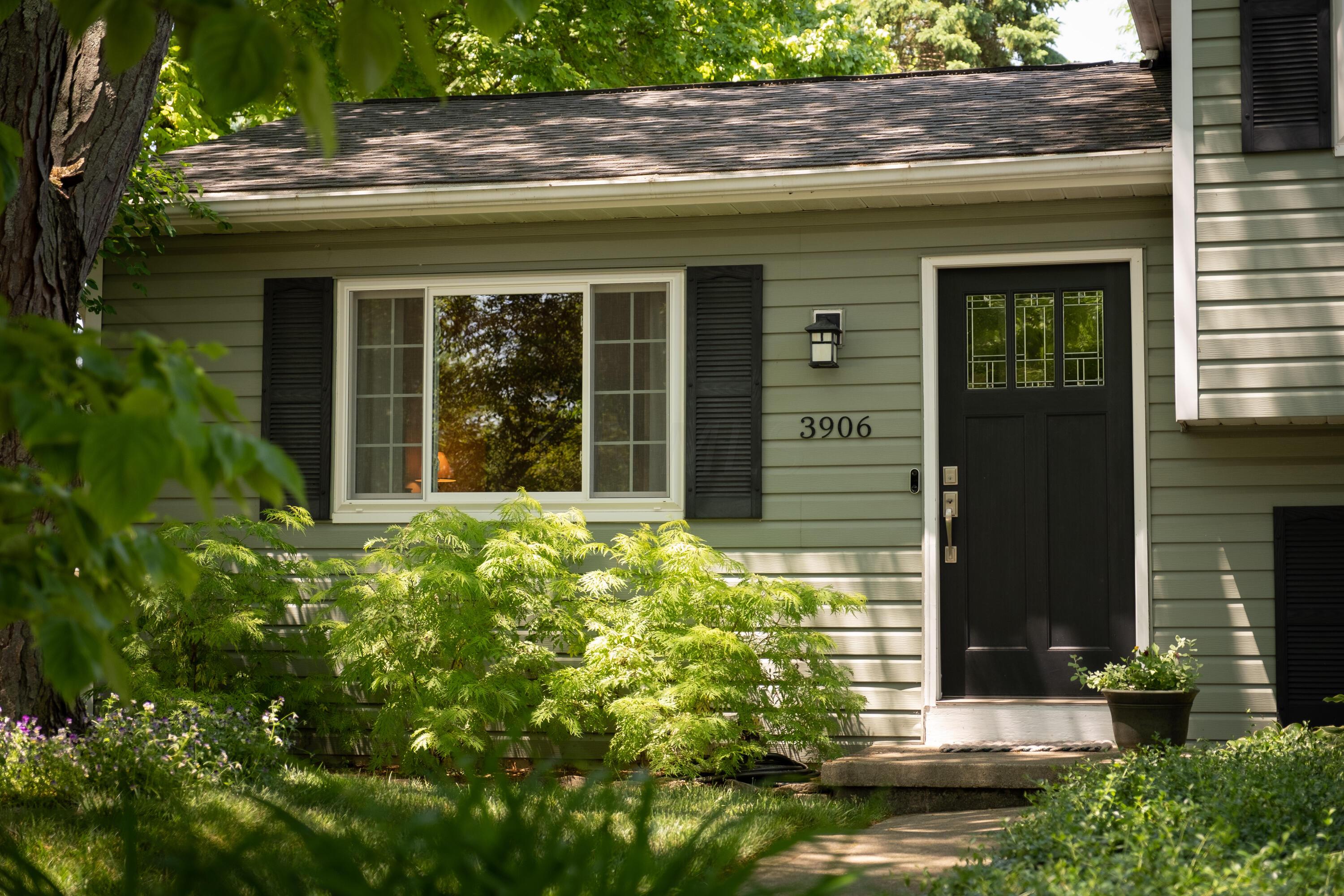 3906 Ramblehurst Road Columbus, OH 43221 - Photo 5 of 37 3906 Ramblehurst-33