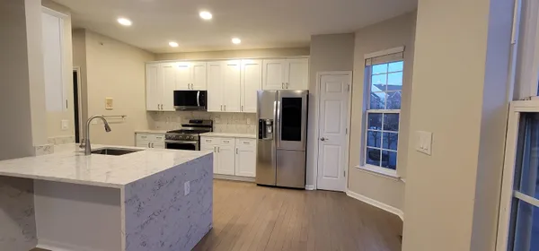 $3,900 | 13 McMartin Court, Jersey City, NJ 07305