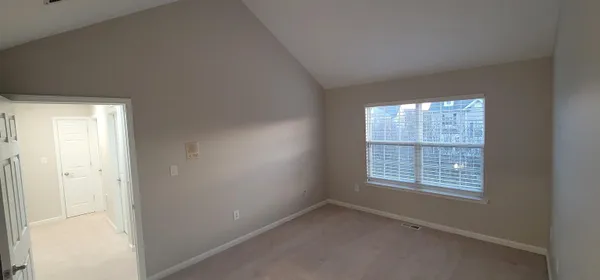 $3,900 | 13 McMartin Court, Jersey City, NJ 07305