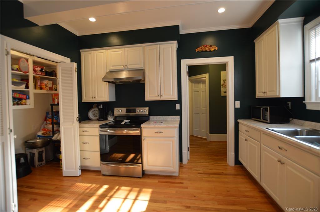108 Henry Street, Unit 1 Chester, SC 29706 - Photo 4 of 20 Gallery Image 4