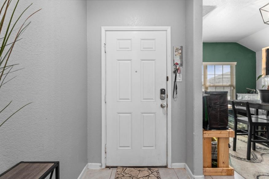 715 Harvest Bluff Drive Rosharon, TX 77583 - Photo 5 of 36
