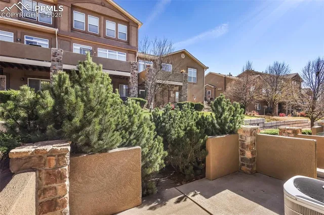 $390,000 | 5823 New Crossings Point, Colorado Springs, CO 80918