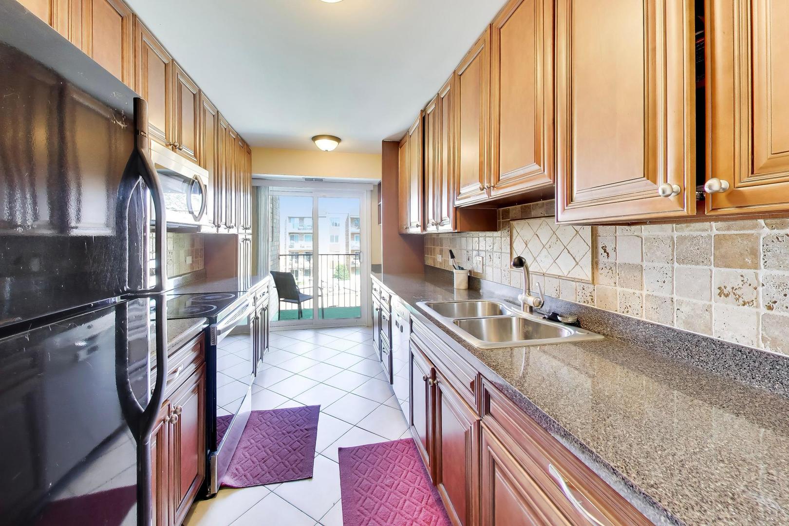 502 West Huntington Commons Road, Unit 340 Mount Prospect, IL 60056 - Photo 8 of 25