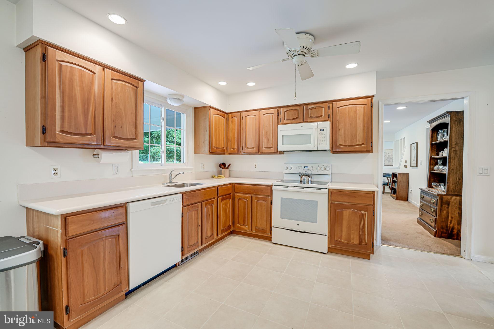 13829 Turnmore Road Silver Spring, MD 20906 - Photo 14 of 63